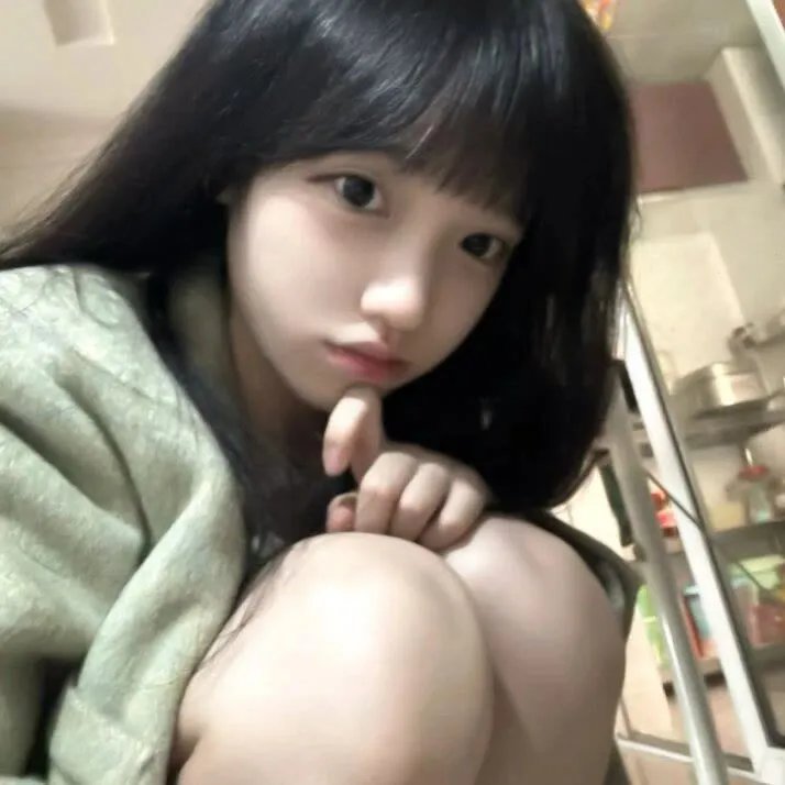 在江边