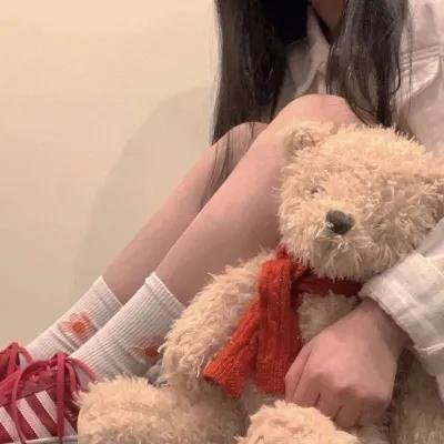 风月泣残红